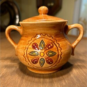 Pennsbury Pottery Pennsylvania Covered Sugar Bowl Brown with Painted Flowers